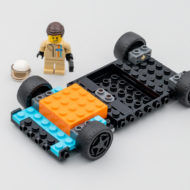 LEGO Speed Champions 76905 Ford GT Heritage Edition and Bronco R