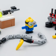 lego 30387 bob minion with robot arms gwp june 2021 3