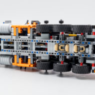 42128 lego technic heavy duty tow truck 11