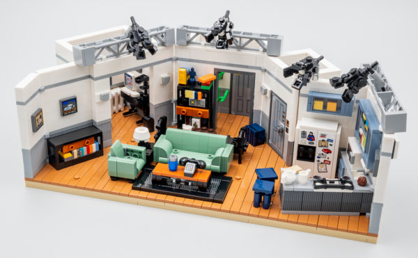 lego ideas 21328 seinfeld 5