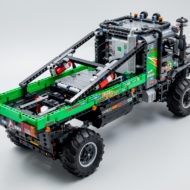 lego technic 42129 4x4 mercedes benz zetros trial truck 10