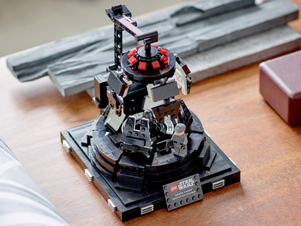 75296 lego starwars darth vader meditation chamber