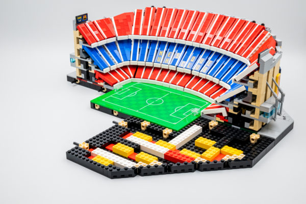 10284 lego fc barcelona camp nou stadium 23