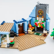 10293 lego winter village santa visit 26