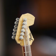 21329 lego ideas fender stratocaster 15