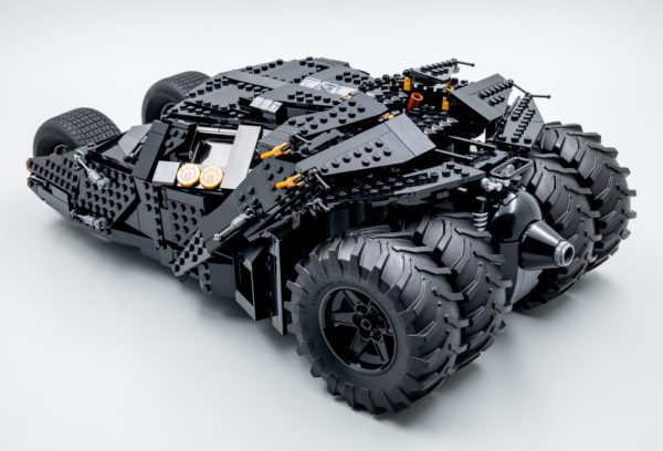 76240 lego dc comics batman matmobile tumbler 17