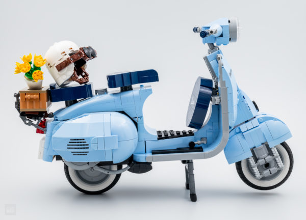 10298 lego vespa 125 29 1