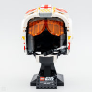 75327 lego starwars luke skywalker red five helmet 11