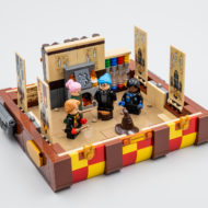 76399 lego harry potter hogwarts magical trunk 10