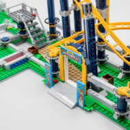 10303 lego icons loop coaster 2022 6