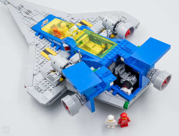 10497 lego icons galaxy explorer 11