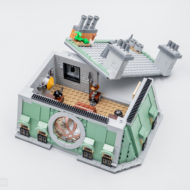 76218 lego marvel sanctum sanctorum 11