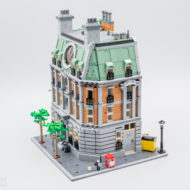 76218 lego marvel sanctum sanctorum 18