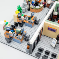 lego ideas 21336 the office 12