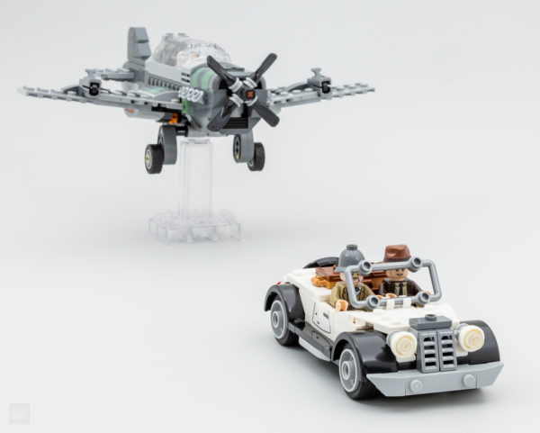 77012 lego indiana jones fighter plane chase 7