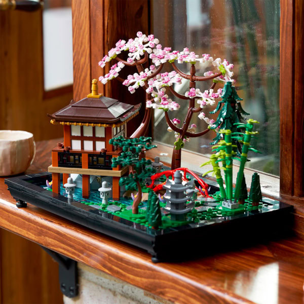 10315 lego icons tranquil garden 4