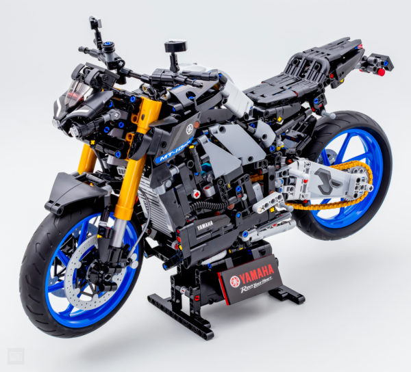 42159 lego technic yamaha mt 10sp 1 1