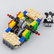 lego disney 40659 mini steamboat willie 2