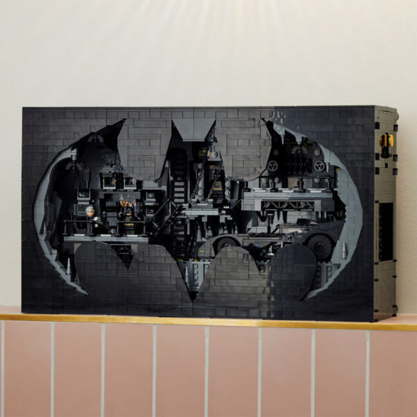 76252 lego dc comics batcave shadow box