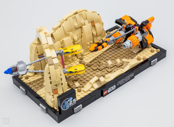 75380 lego star wars mos espa podrace diorama 1