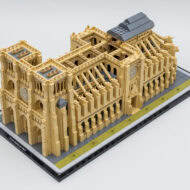 21061 lego architecture notre dame de paris 10