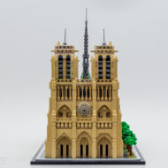 21061 lego architecture notre dame de paris 13