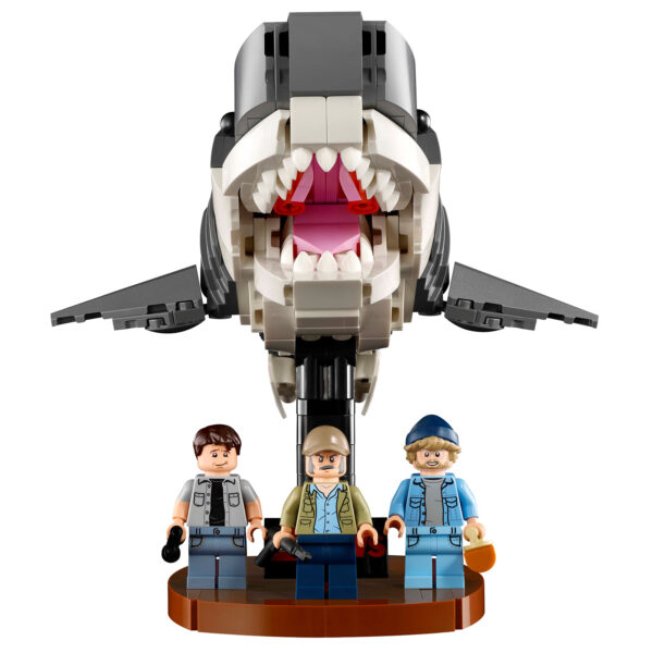 lego ideas 21350 jaws 10