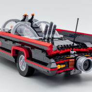 76328 lego dc batman classic tv series batmobile 13