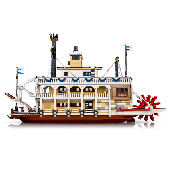 Légo USS Constitution modèle de bateau historique emblématique, construit avec des briques LEGO HOTH BRICKS, présentant des détails authentiques, une structure robuste et un design magnifique pour collectionneurs et passionnés.