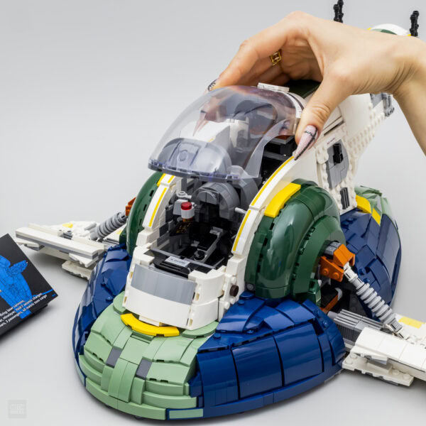 Fichier : hoth-bricks-lego-voiture-spatiale.jpg.