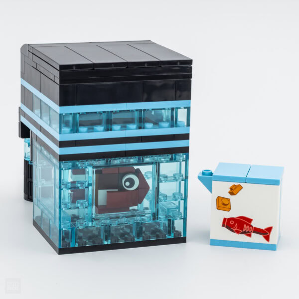 5009823 lego fish tank filter fish food gwp review 1