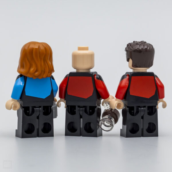 lego icons 10356 star trek next generation uss enterprise ncc1701d review 28