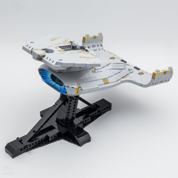lego icons 10356 star trek next generation uss enterprise ncc1701d review 6