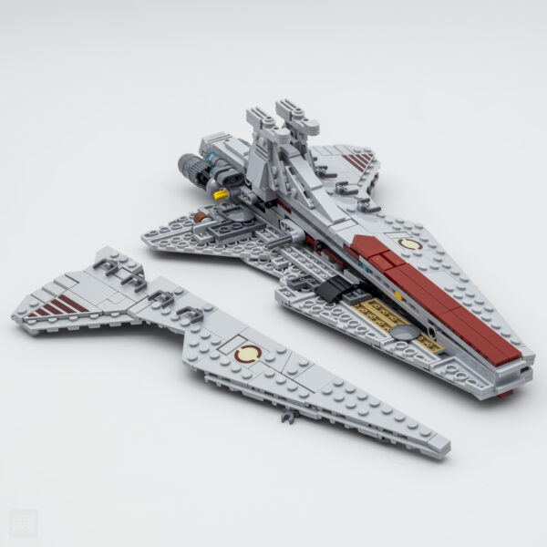 75441 lego starwars venator class attack cruiser review 4