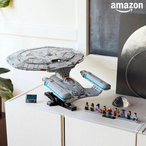 LEGO ICONS 10356 Star Trek: U.S.S. Enterprise NCC-1701-D : le set est en précommande chez Amazon