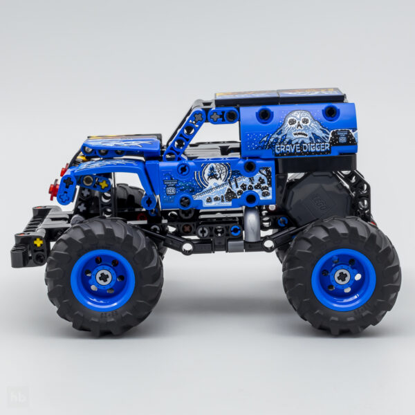 42219 42220 lego technic monster jam grave digger sparkle smash review 4