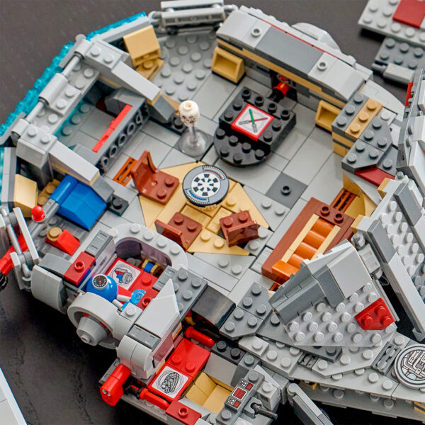 75426 lego starwars millennium falcon smart play 6