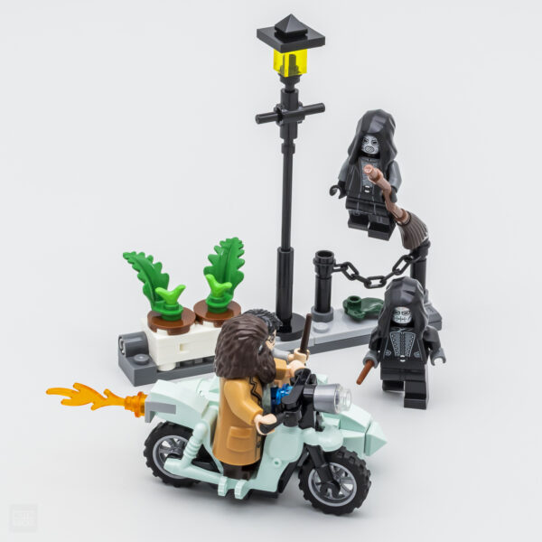 76469 lego harry potter hagrid harry privet drive escape review 2