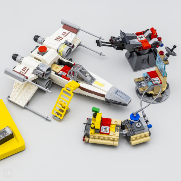 Análisis del caza TIE X Wing de Lego StarWars Smart Play 75421 y 75423 5