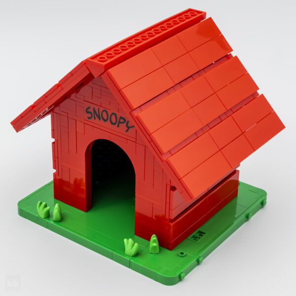 21368 lego ideas peanuts snoopy doghouse review 4