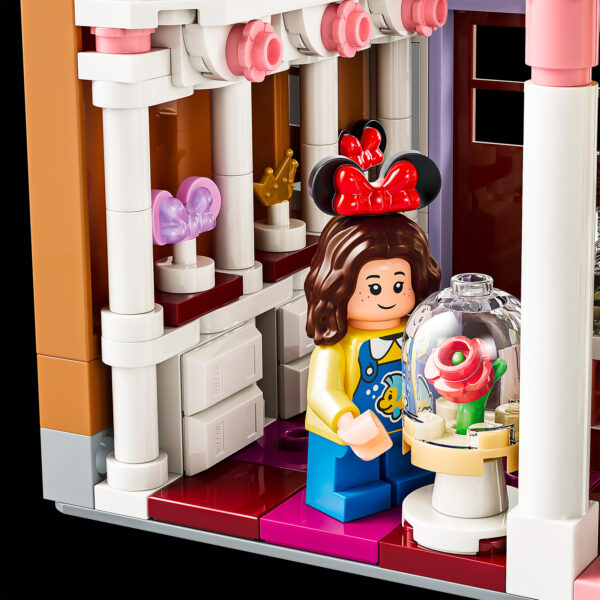 Lego Disney 43302 Main Street USA 2026 012